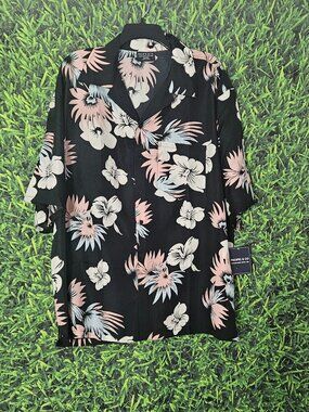 Mens XL Hawaian Shirt